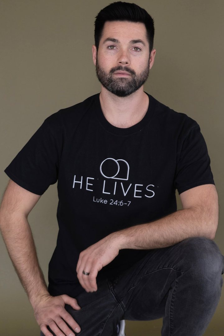 HE LIVES Unisex T SHIRT