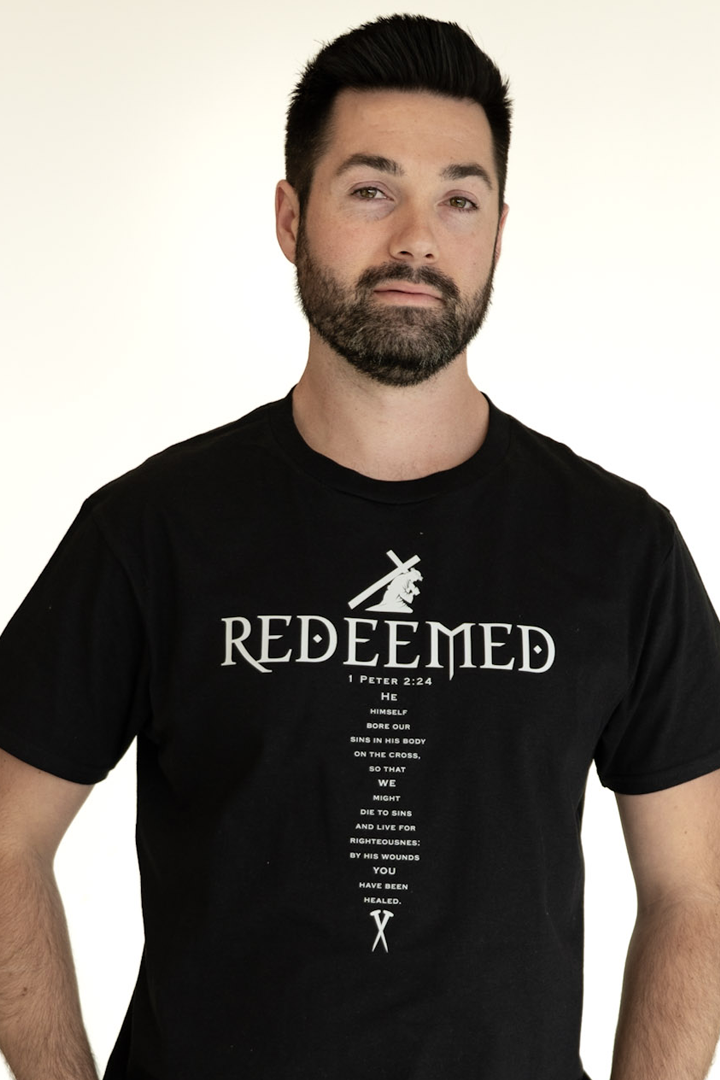 REDEEMED unisex - T SHIRT