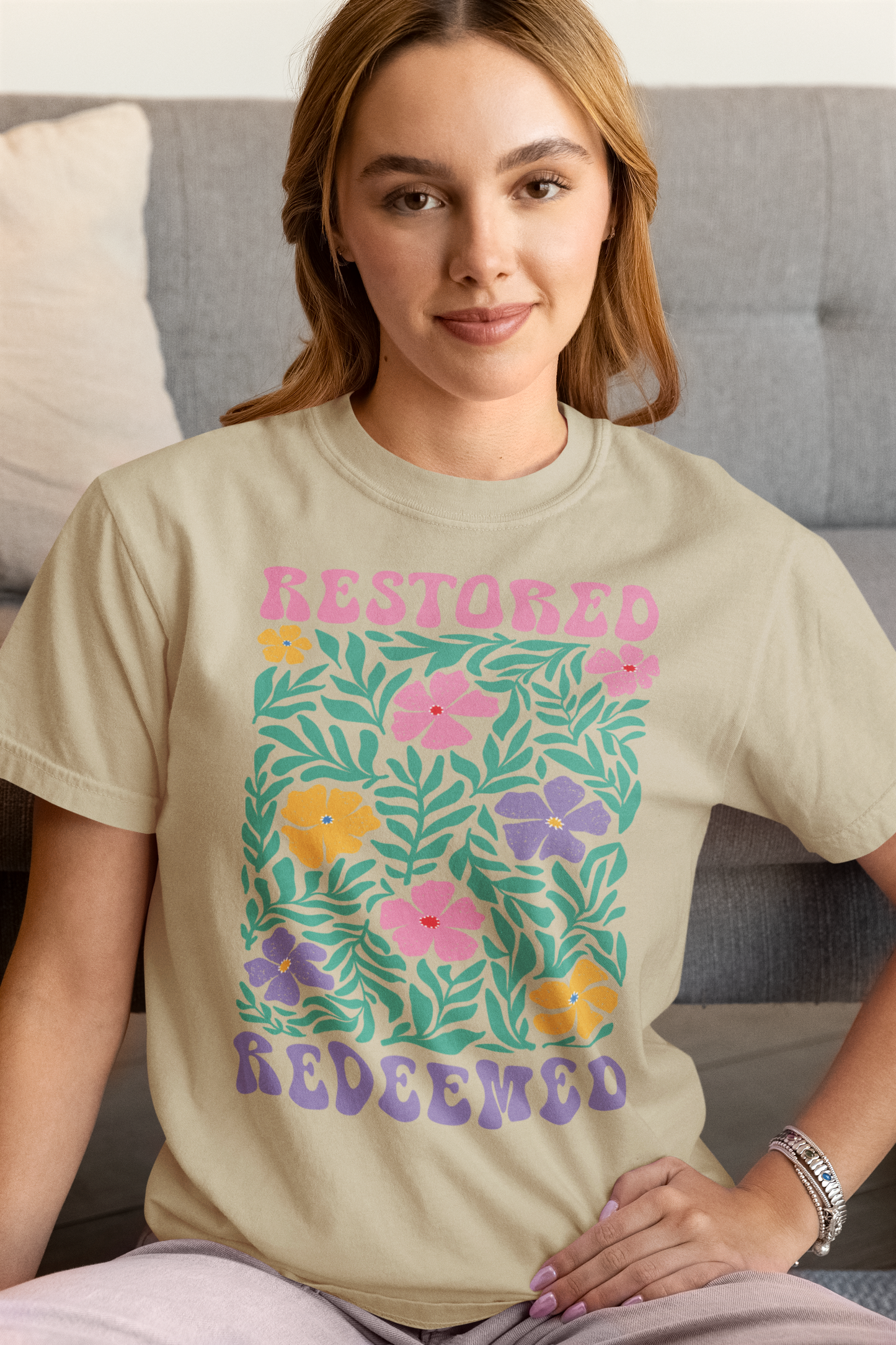 RESTORED REDEEMED FLORAL - T SHIRT
